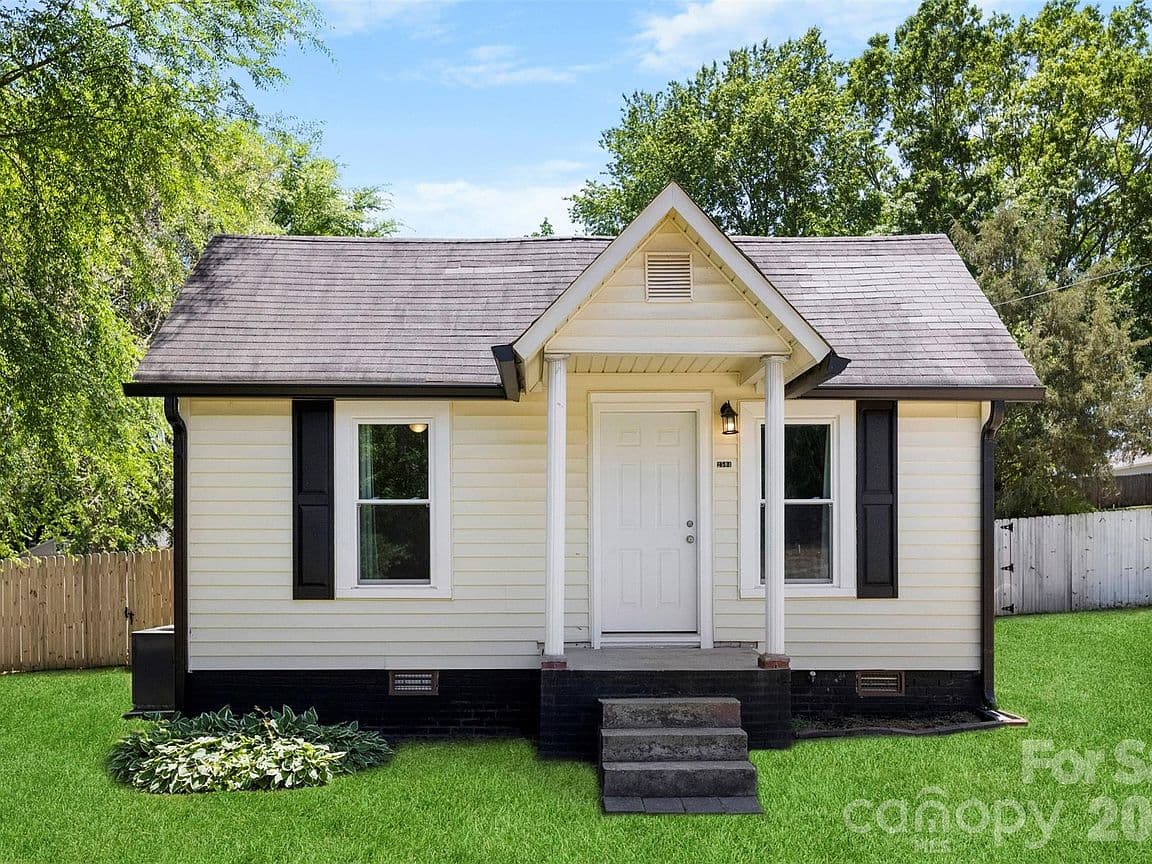 Primary listing photo