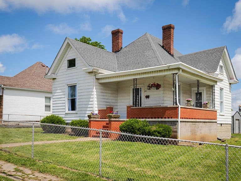 Listing photo 5