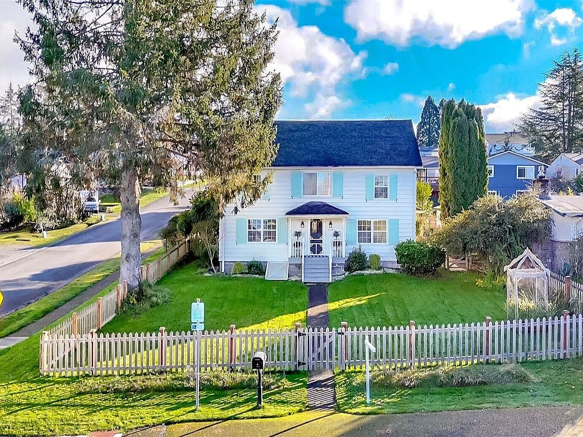 Primary listing photo