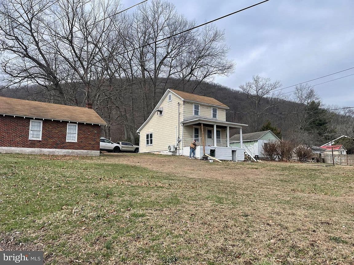 Primary listing photo