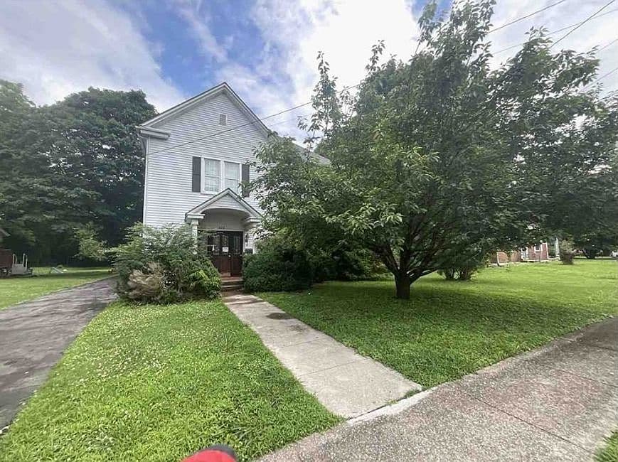 Primary listing photo