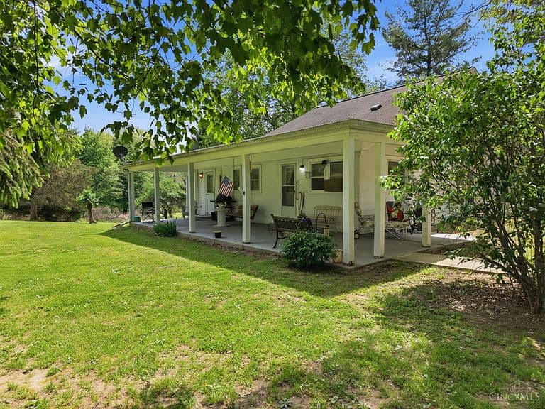 Listing photo