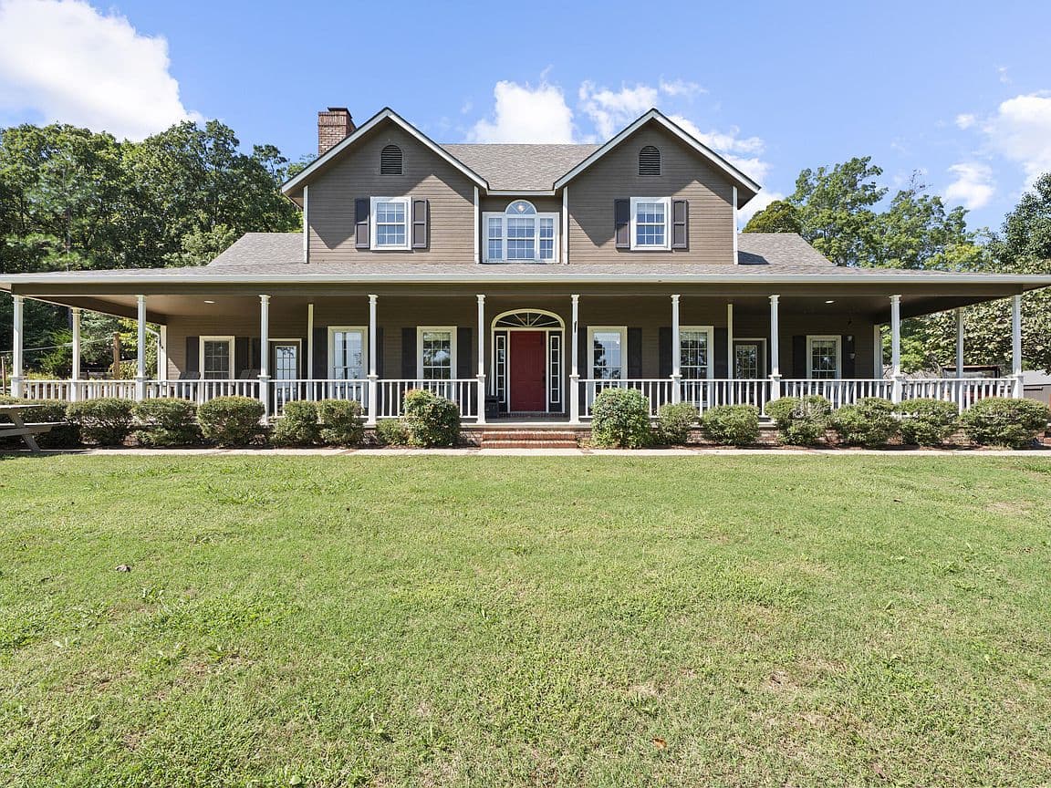 Primary listing photo