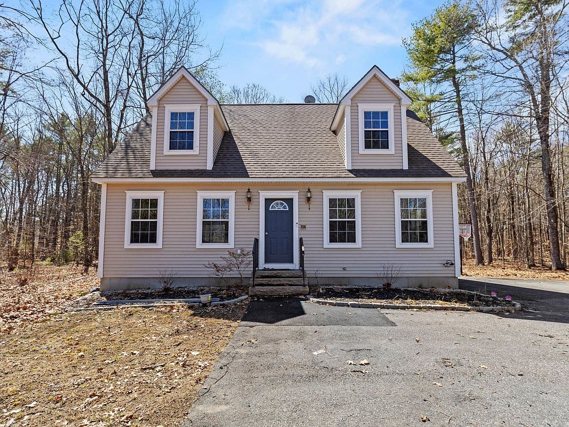 Primary listing photo