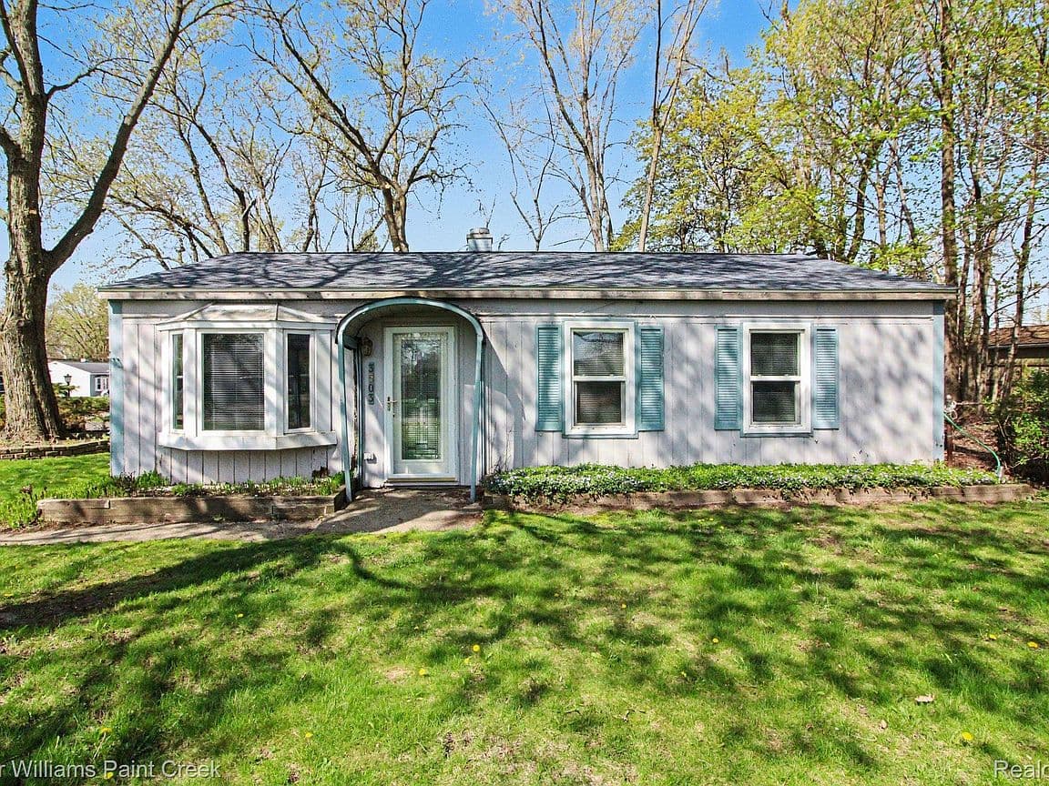 Primary listing photo