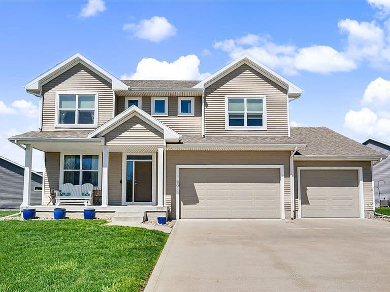 Listing photo 2