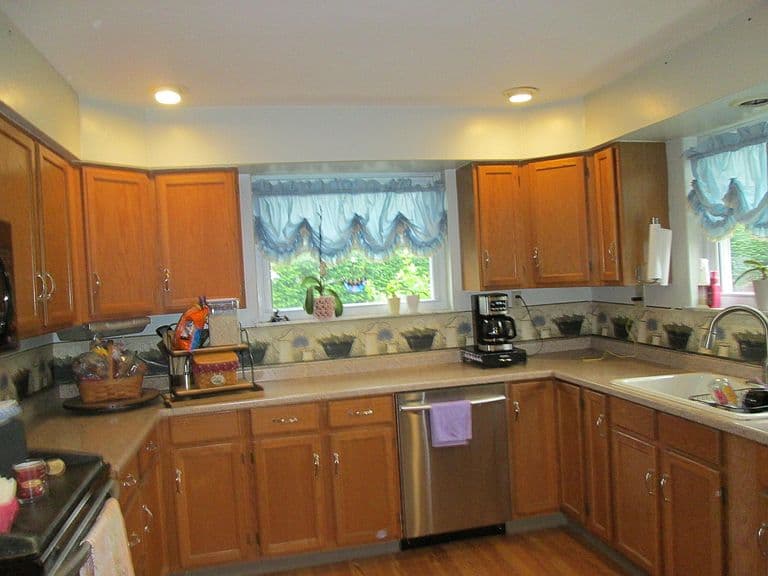 Listing photo 5