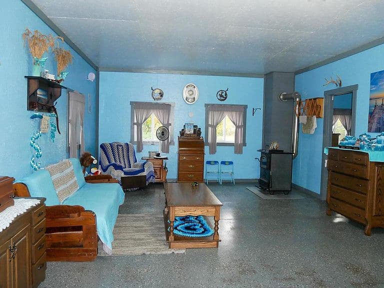 Listing photo 5