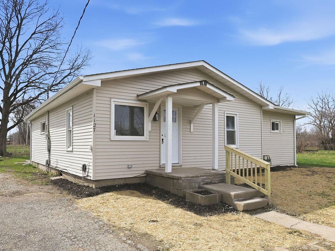 Primary listing photo
