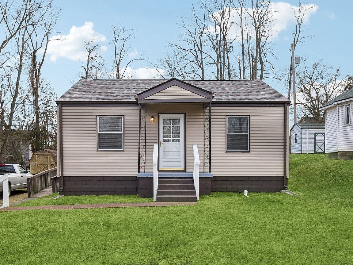 Primary listing photo