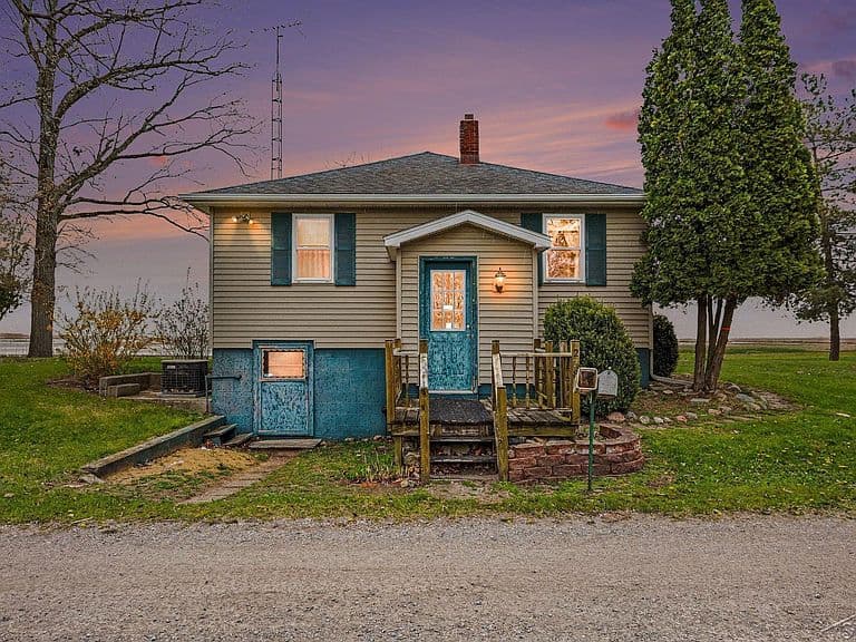 Listing photo 4