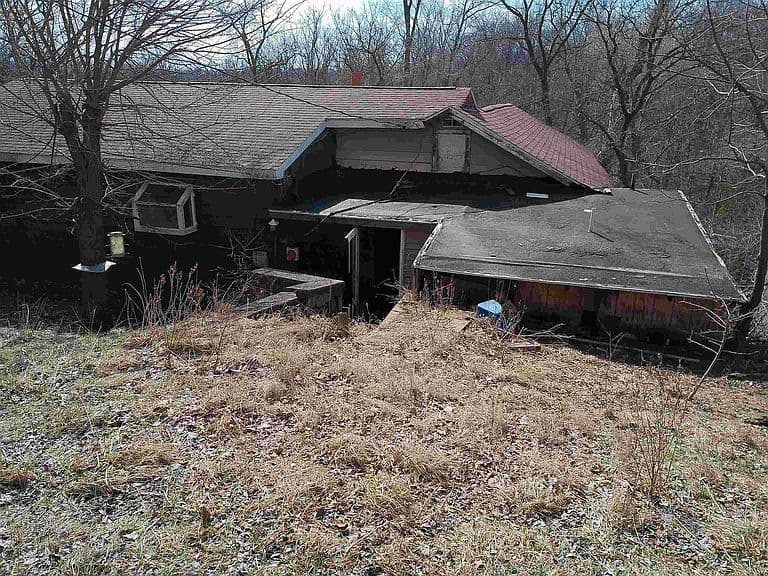 Listing photo 4