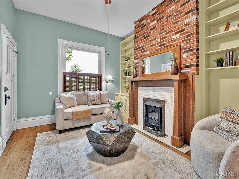 Listing photo 4