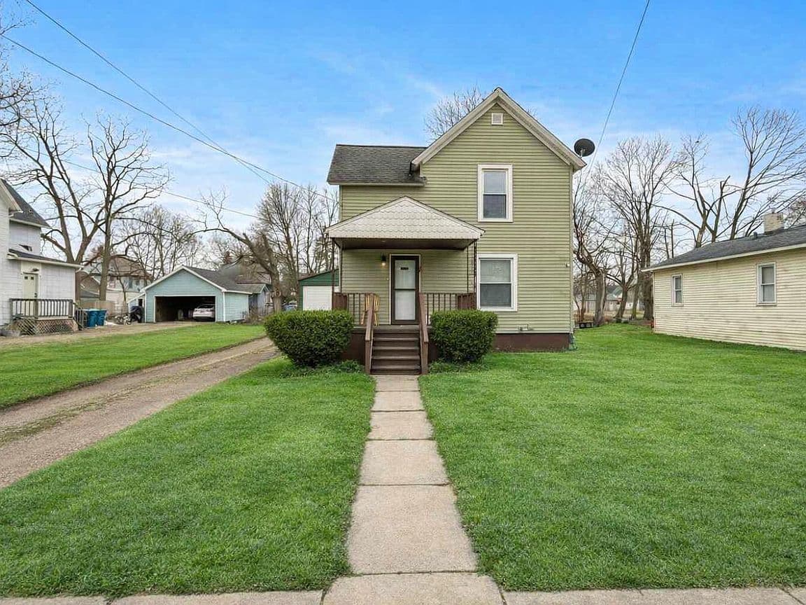Primary listing photo