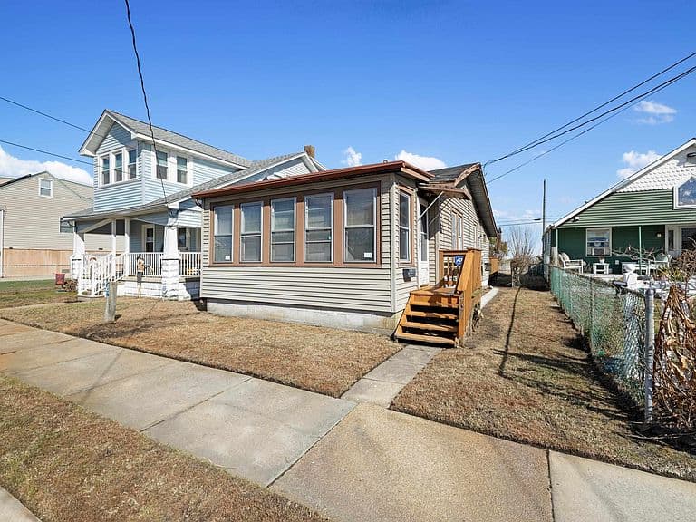 Listing photo