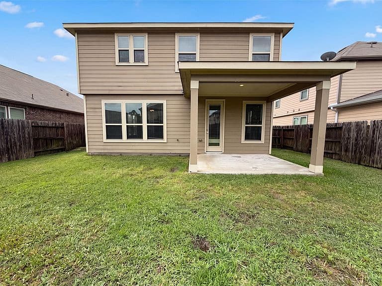 Listing photo 5