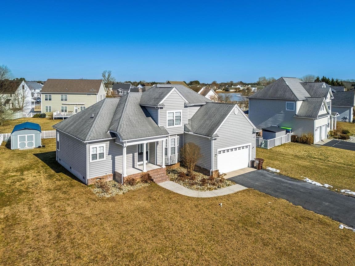 Primary listing photo