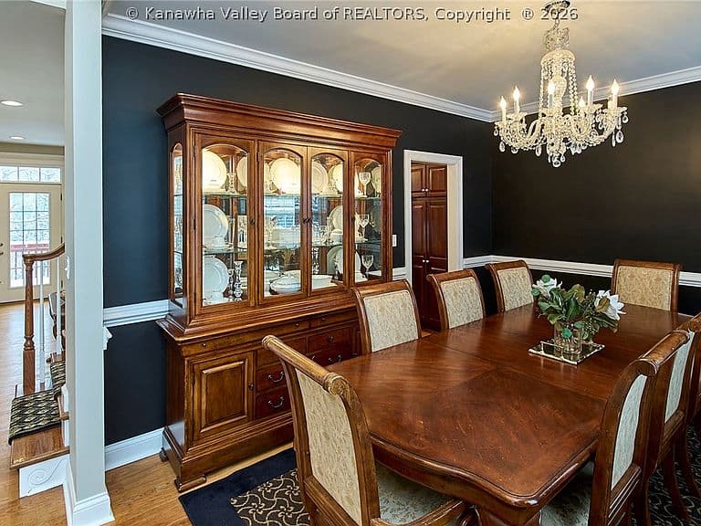Listing photo 5