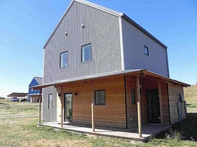 Listing photo