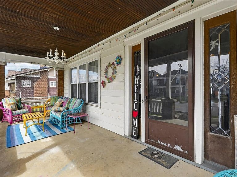 Listing photo 4