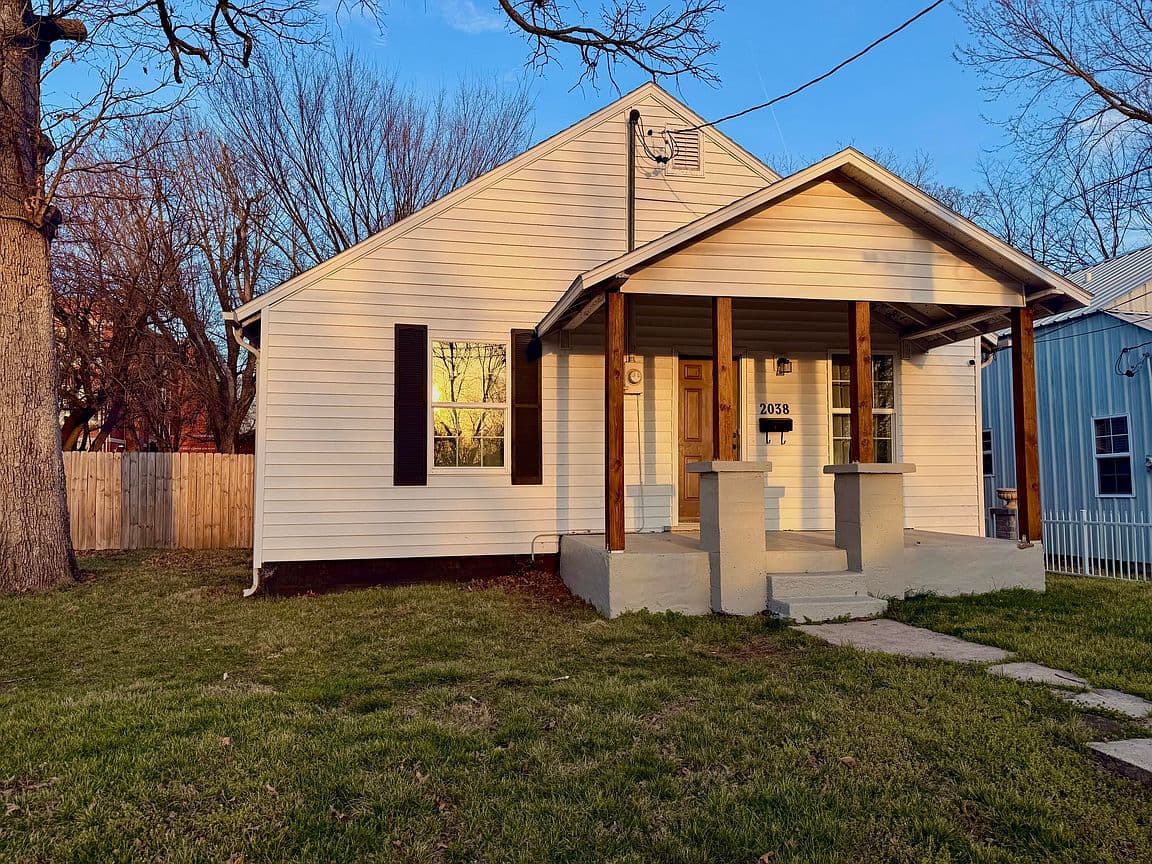 Primary listing photo