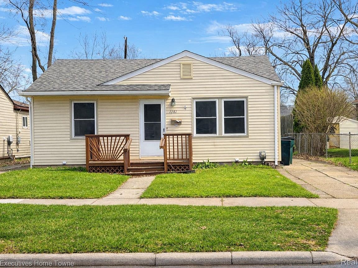 Primary listing photo