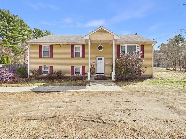 Listing photo 3
