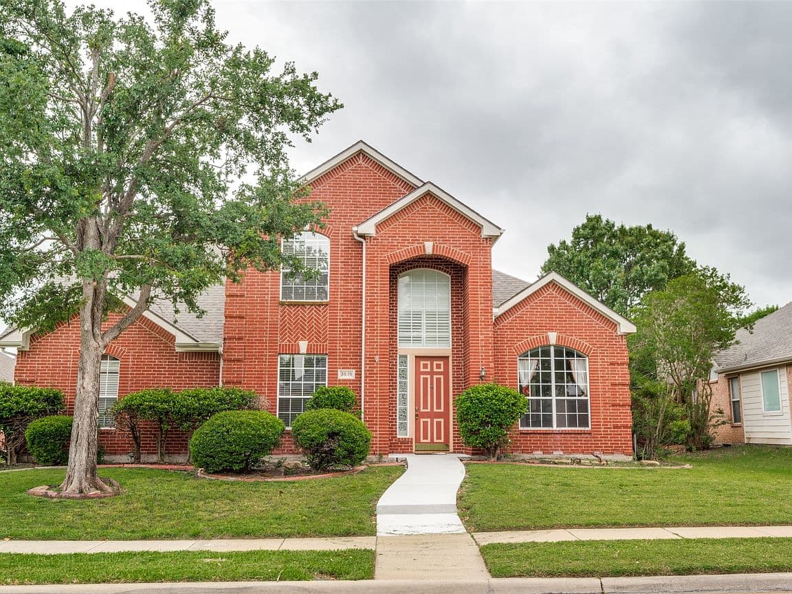 Primary listing photo