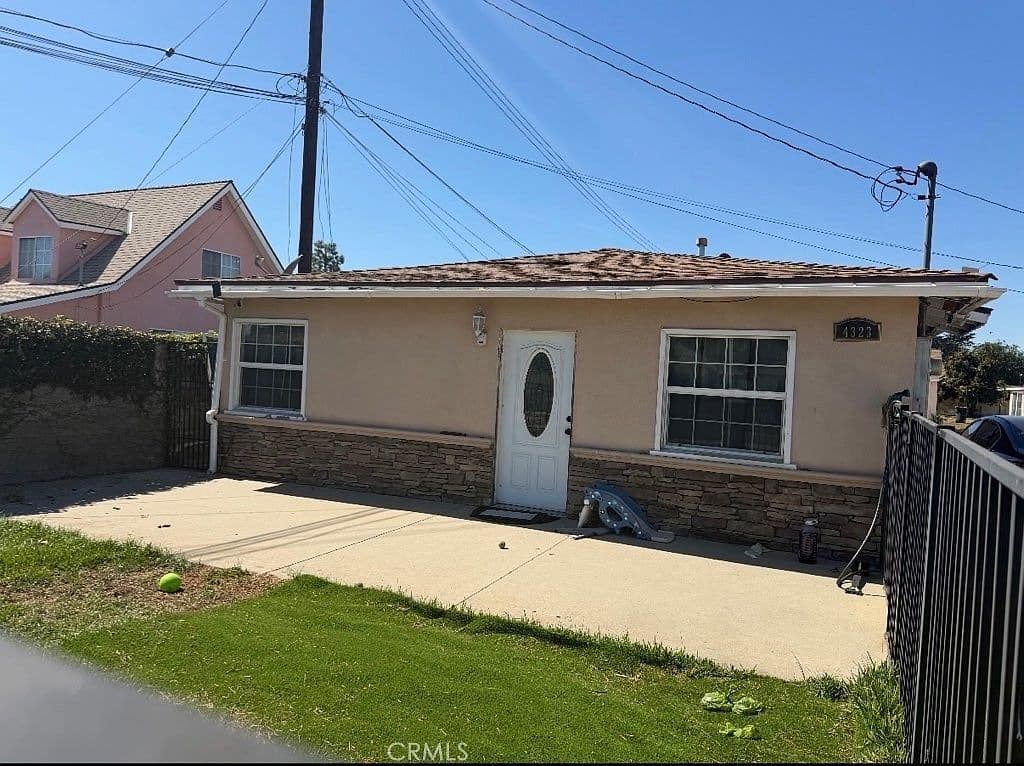 Primary listing photo