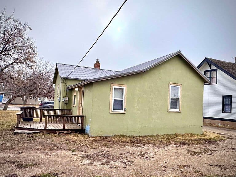 Listing photo 4