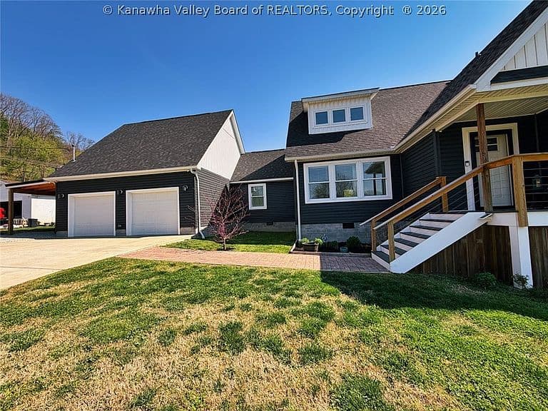 Listing photo 5