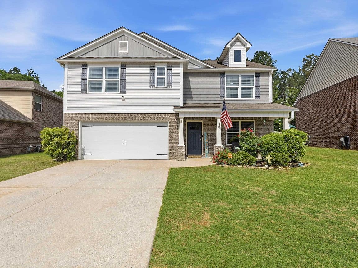 Primary listing photo