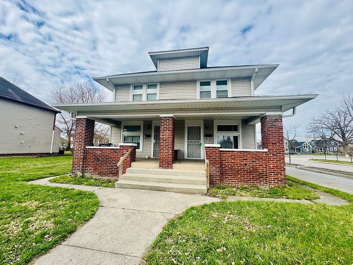 Primary listing photo