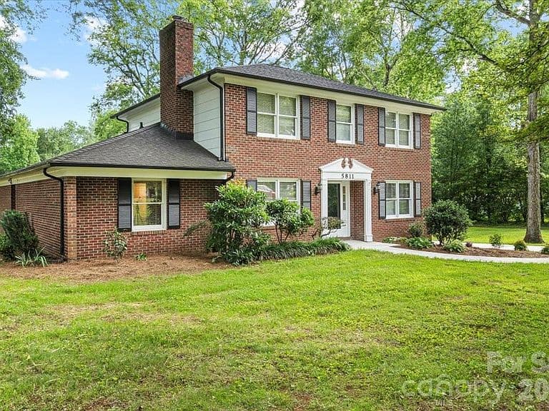 Listing photo 4