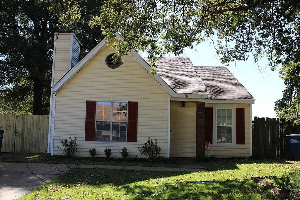 Primary listing photo