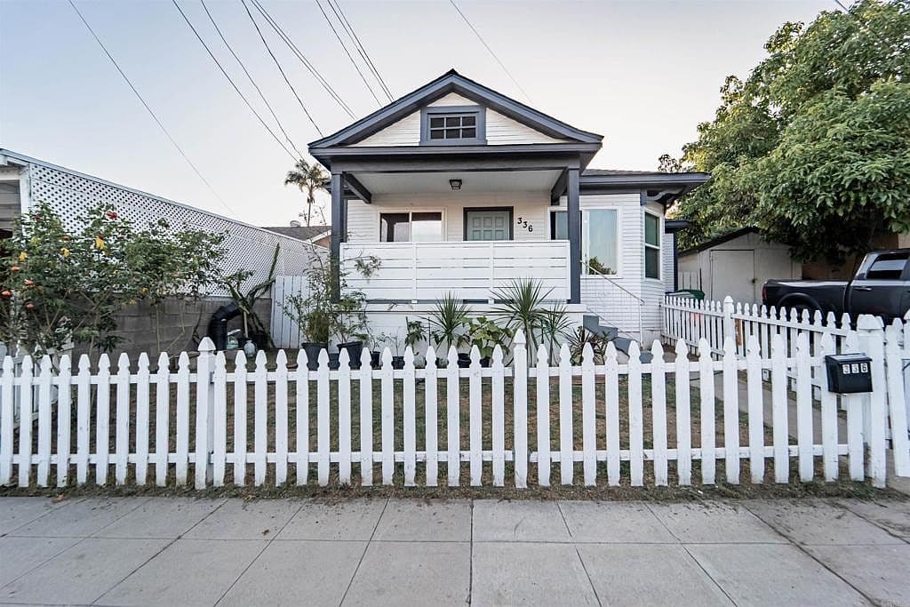 Primary listing photo