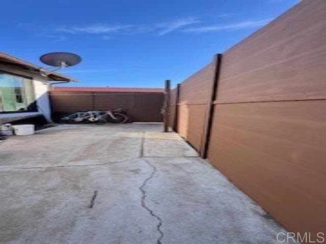 Listing photo 5