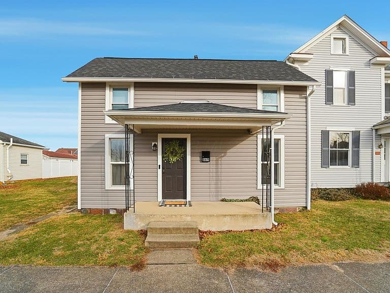 Listing photo 3
