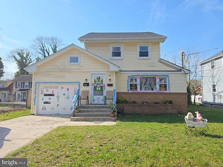 Listing photo 2