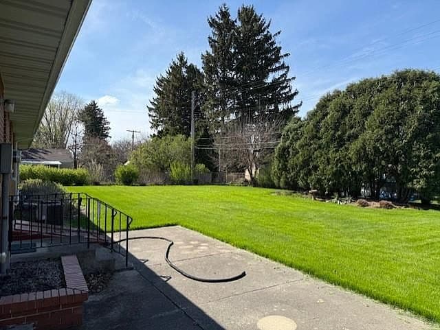 Listing photo 4