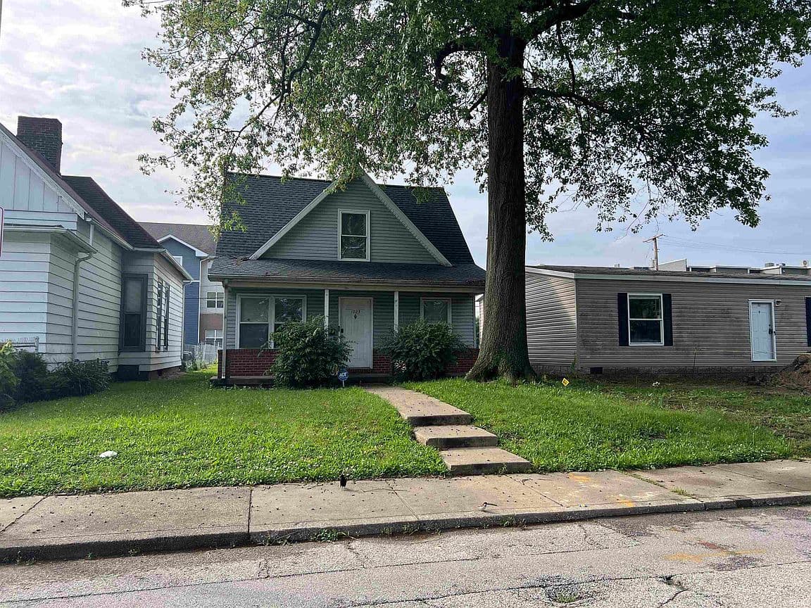 Primary listing photo