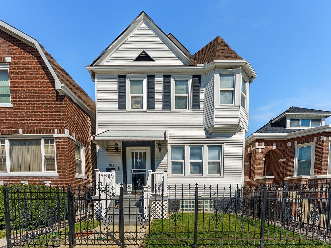 Primary listing photo