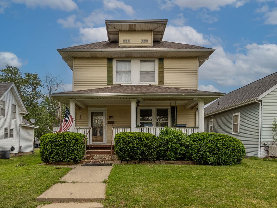 Primary listing photo