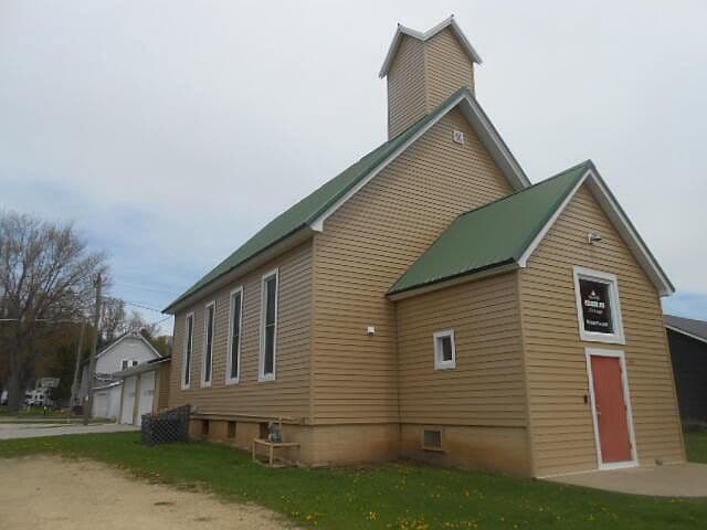 Listing photo 2