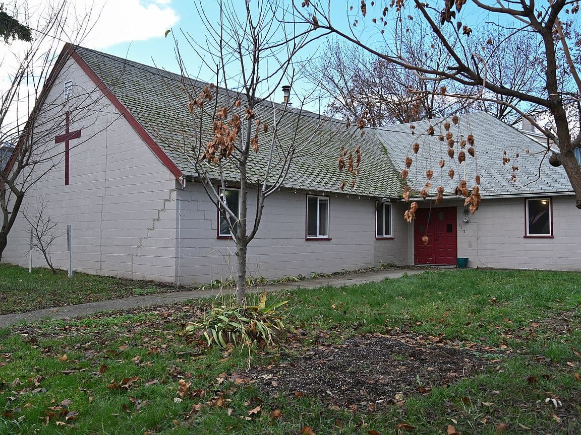 Primary listing photo