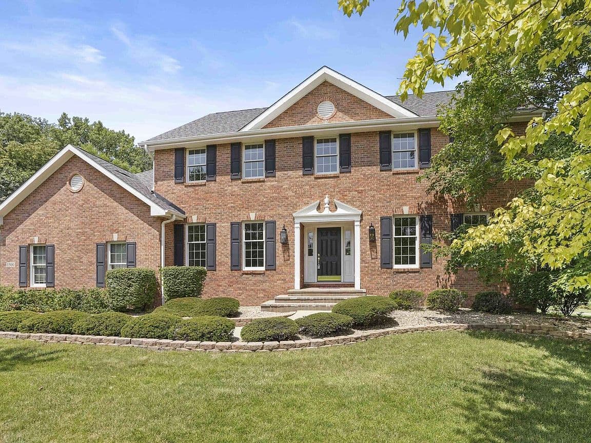 Primary listing photo