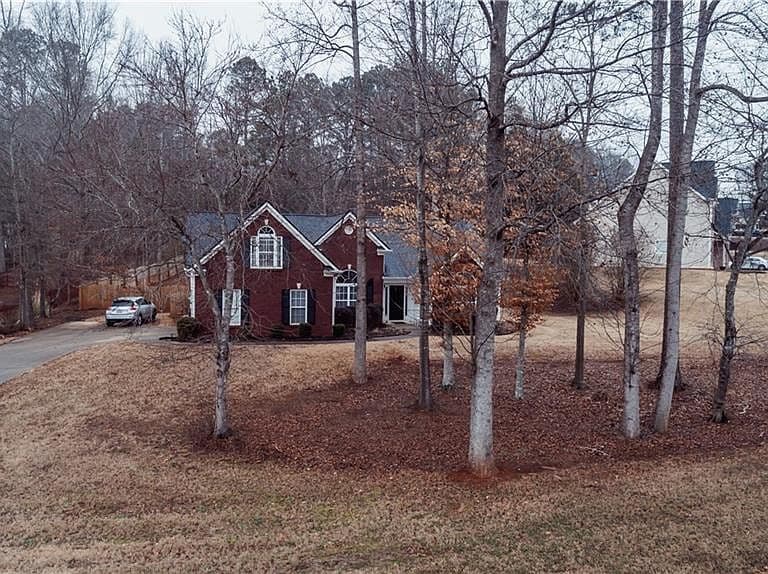 Listing photo 4