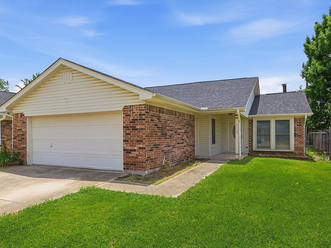 Primary listing photo