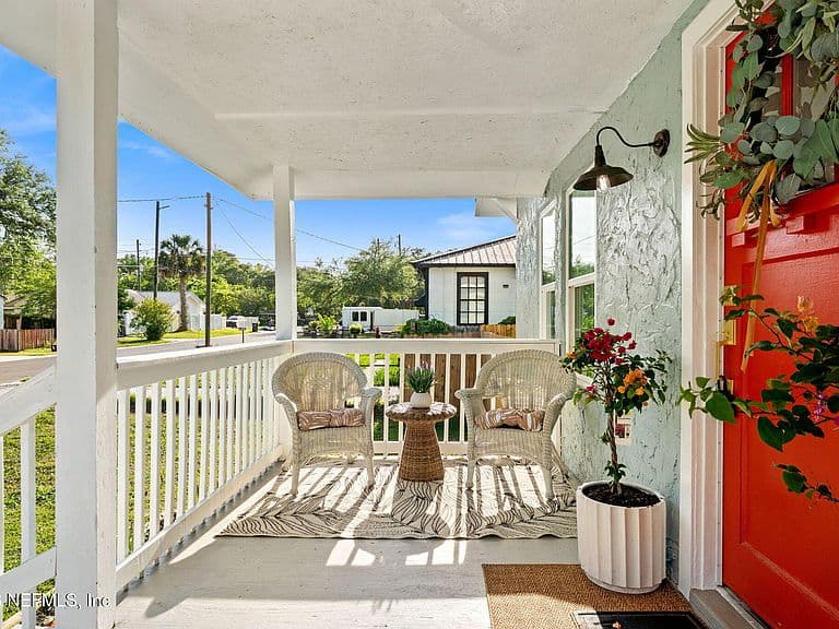 Listing photo 5