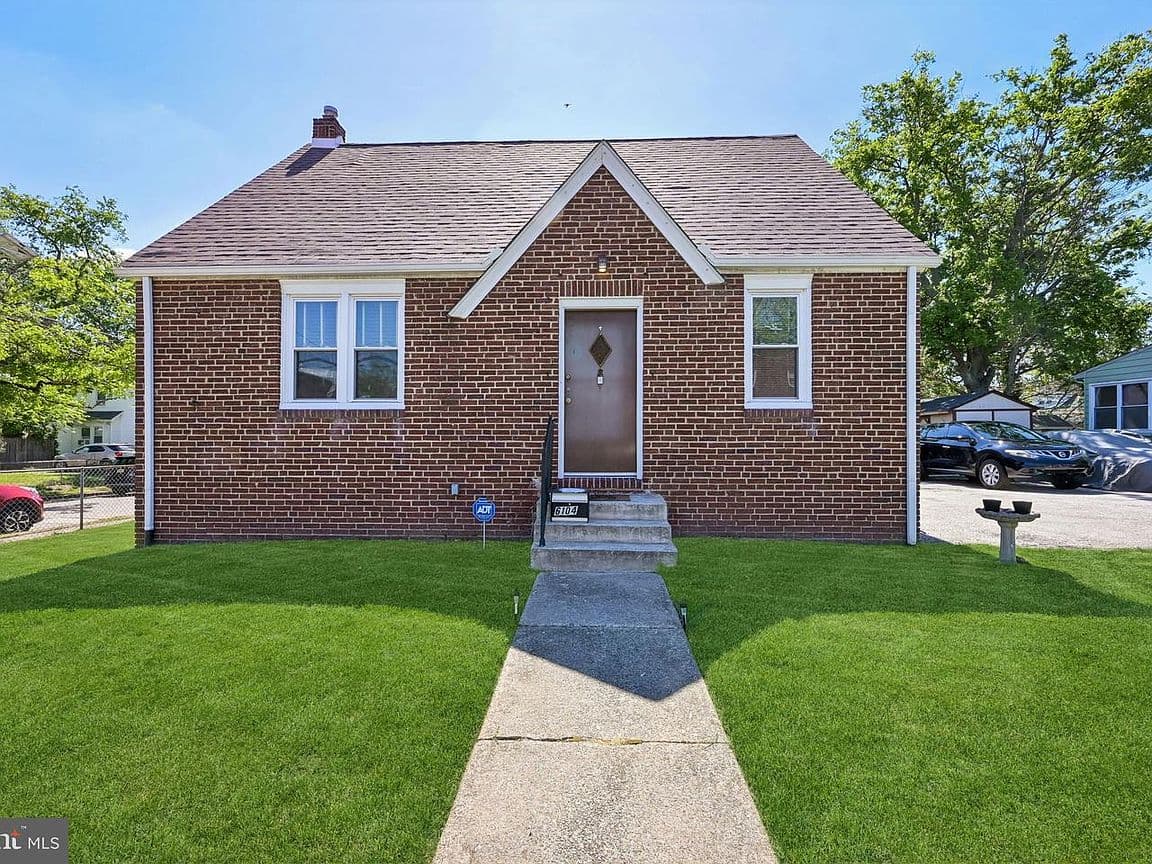 Primary listing photo